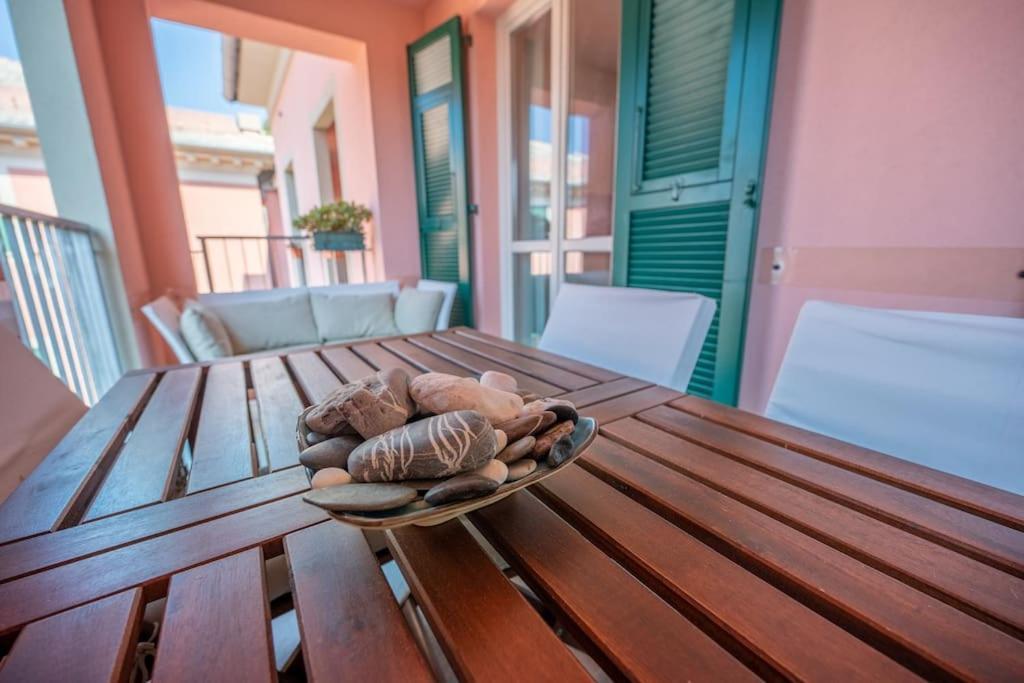 Seaview Cavi B. 100Mt Dal Mare Apartamento Lavagna Exterior foto